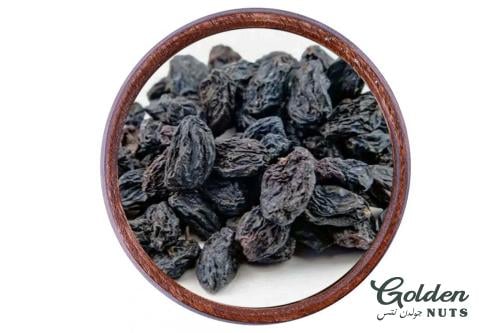 زبيب اسود كبير الحبة