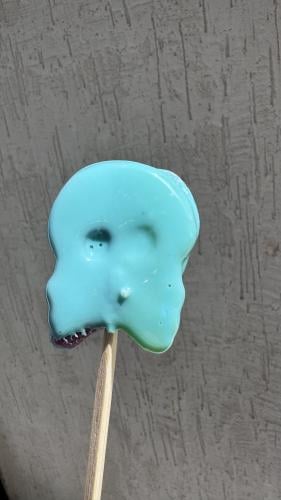 ( سويدش كاندي مقرمشه بريدبول ) Swedish candy