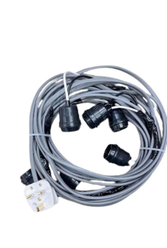 عقد لمبة على الكهرباء سنة