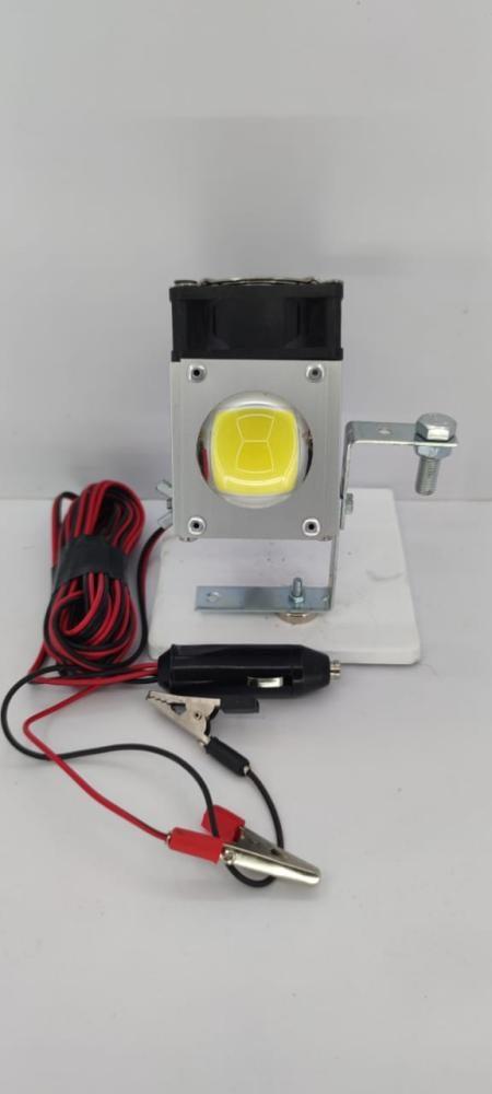 كشاف لمبة 70 واط امريكي