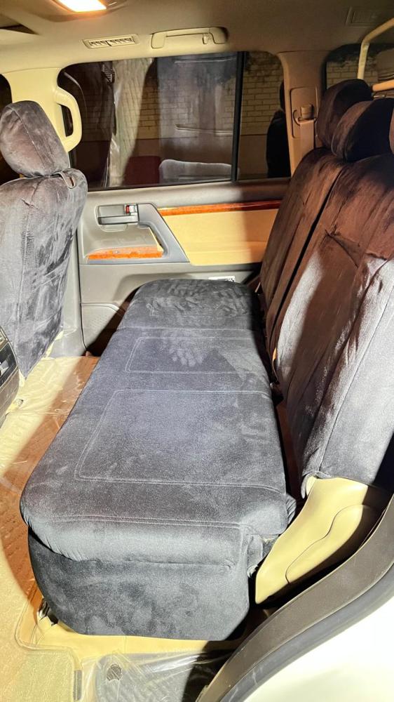 درج مرتبة خلفية لاندكروزر من 2008 الى 2021