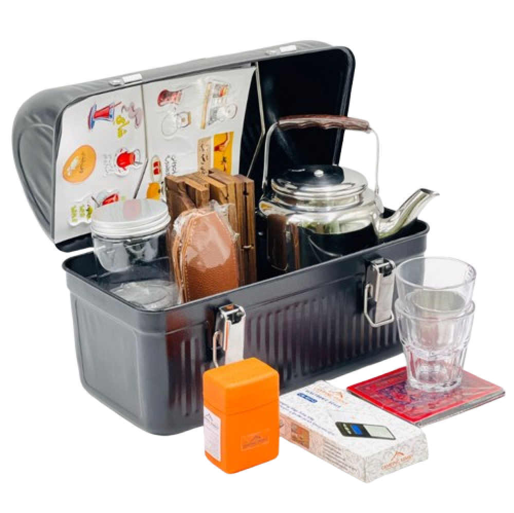 صندوق عزبة شاي حديد كبير