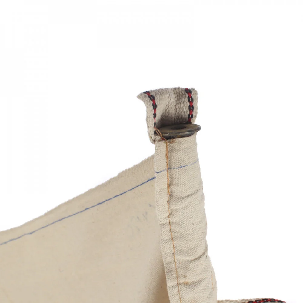 رواق ابيض عادي