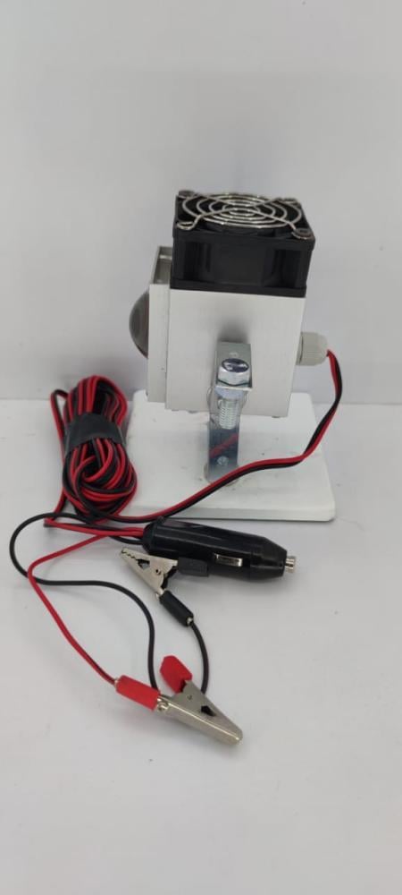 كشاف لمبة 70 واط امريكي