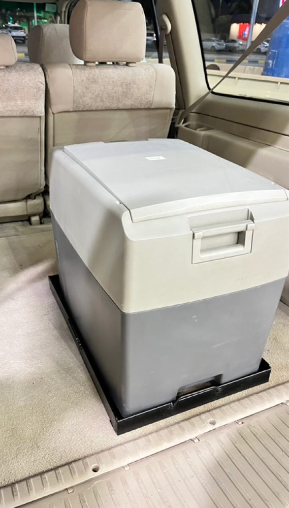 قاعدة ثلاجة ثابت