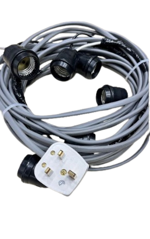 عقد لمبة على الكهرباء سنة