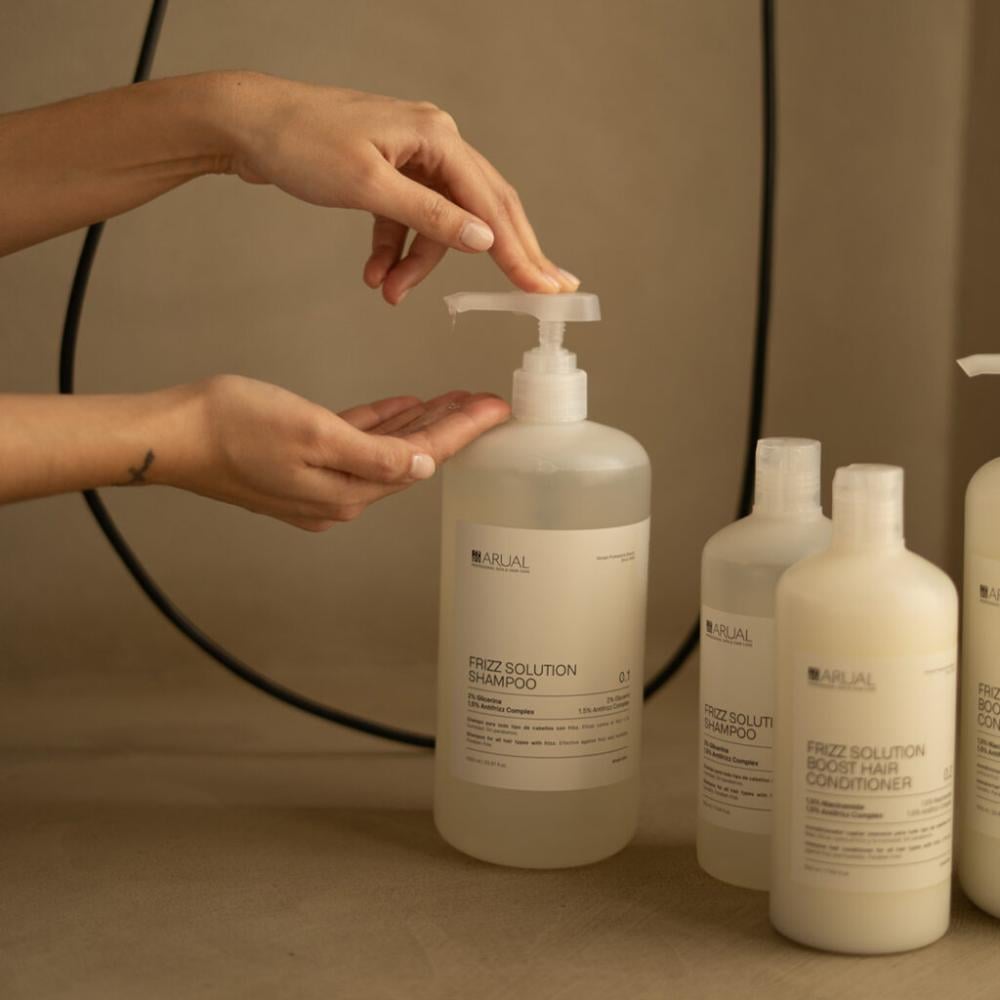 ARUAL - Frizz Solution Shampoo 1000 ml