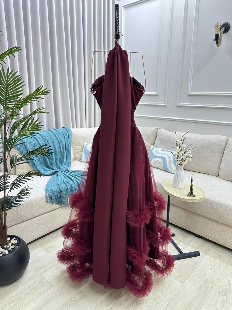 فساتين سواريه