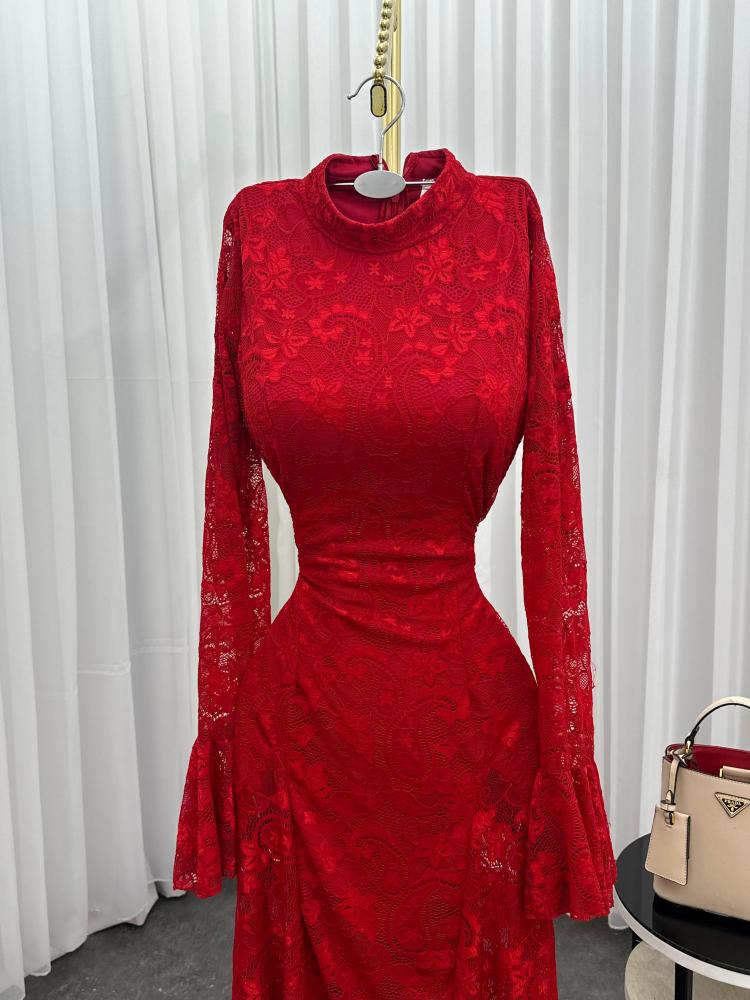 فساتين مناسبات