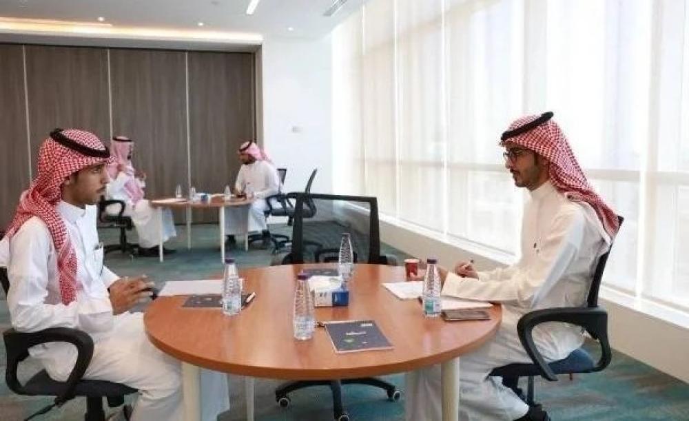 كيف تحصل على وظيفة في السعودية بسرعة؟ دليلك لأفضل فرص التوظيف