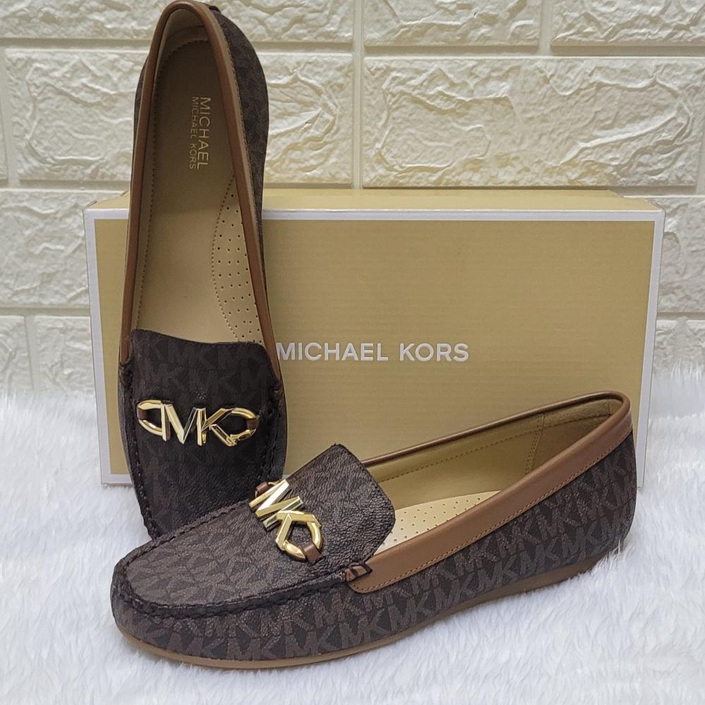 أحذية مايكل كورس Michael Kors Reed Loafer Shoes/Footwear Size with  MK box