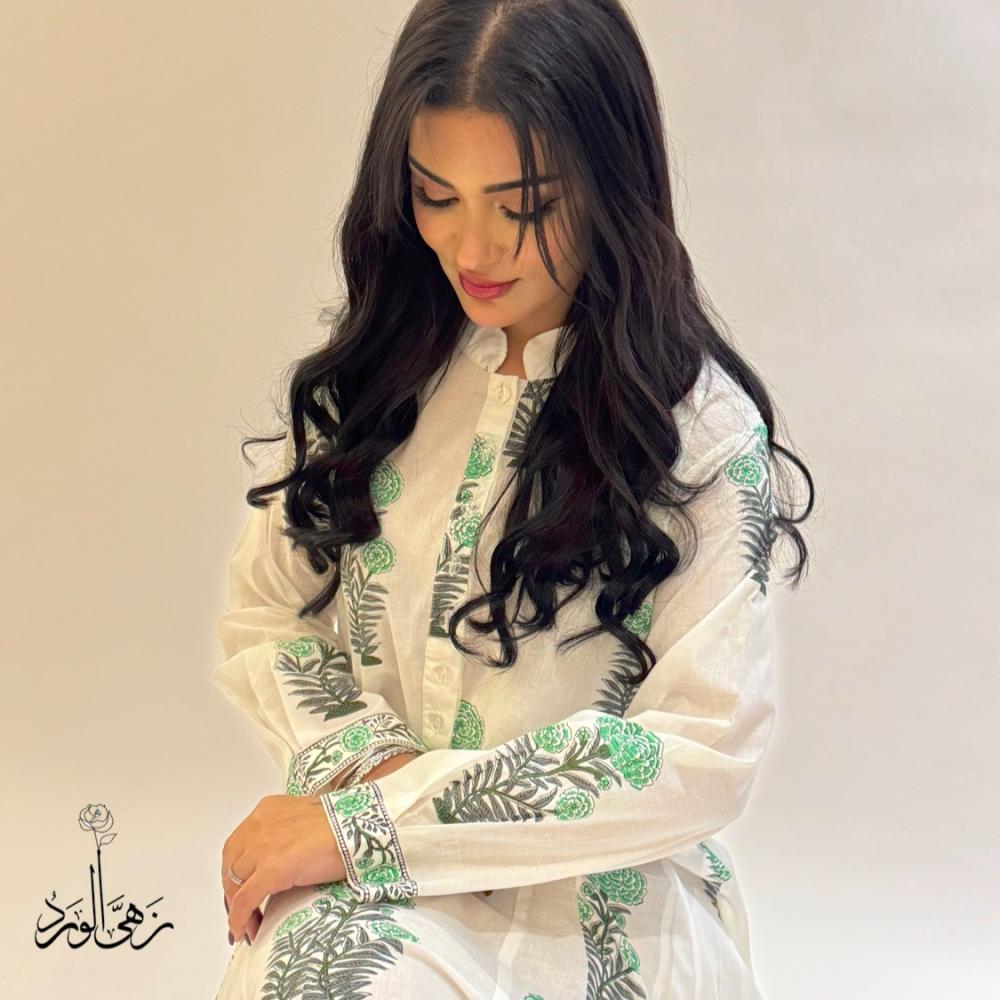 دليلك لاختيار الجلابية الخليجية المثالية لموسم الصيف 2025