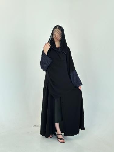 030