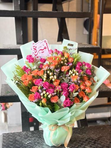 اميرة ( الاسم حسب الطلب)