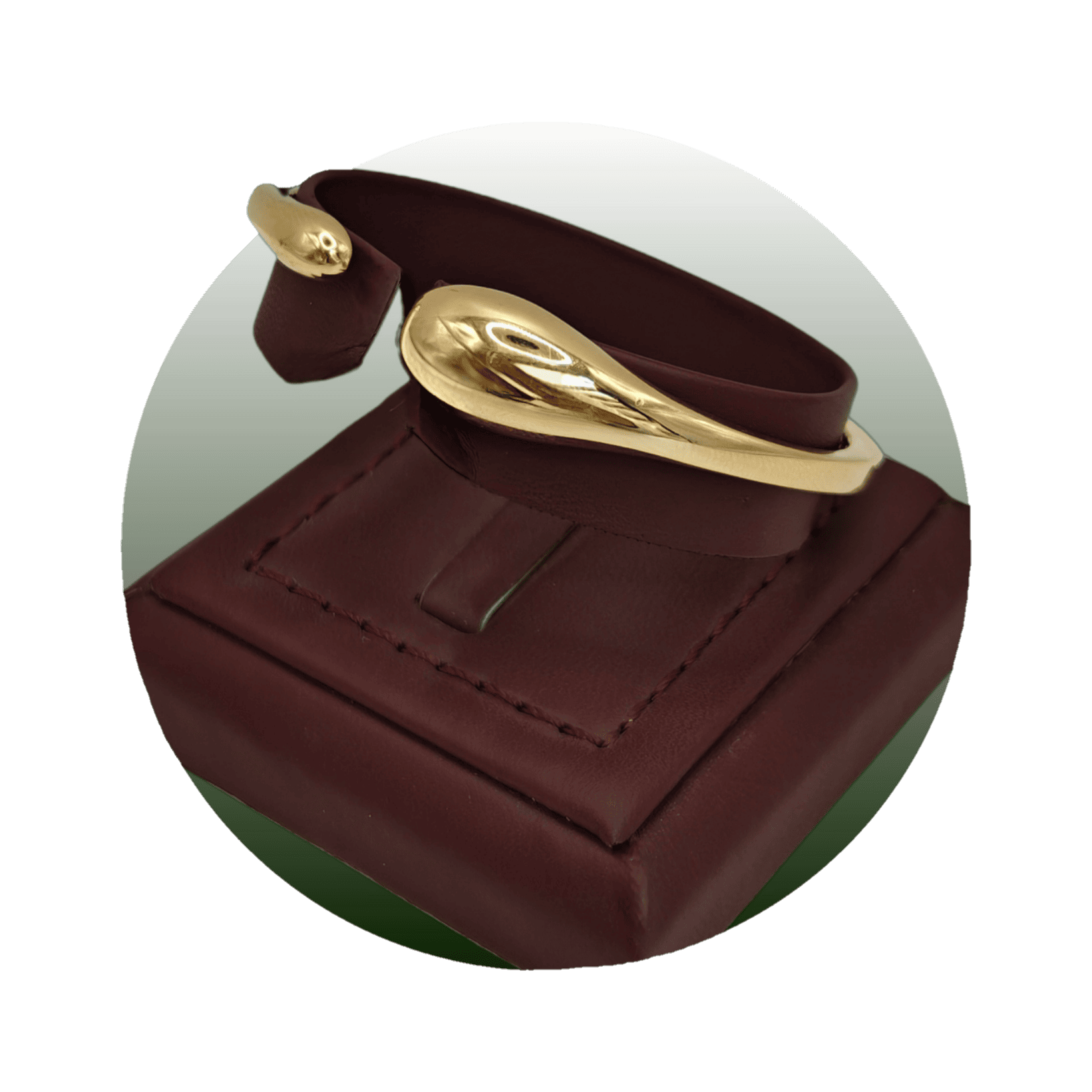 أساور واقفه