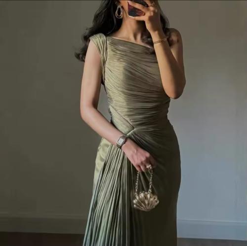 فستان سهره متألق للنسـاء
