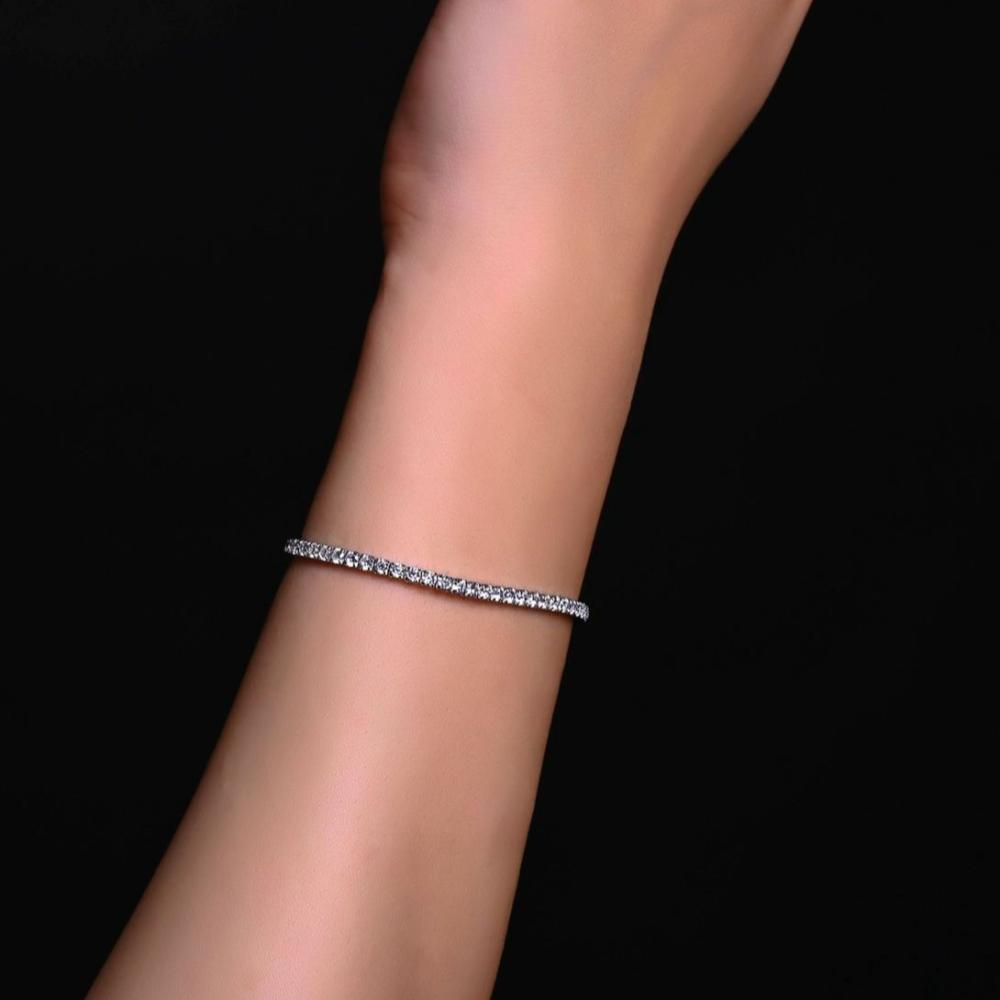 اسورة فضة عيار S925 (فصوص زيركون باللون الأبيض)