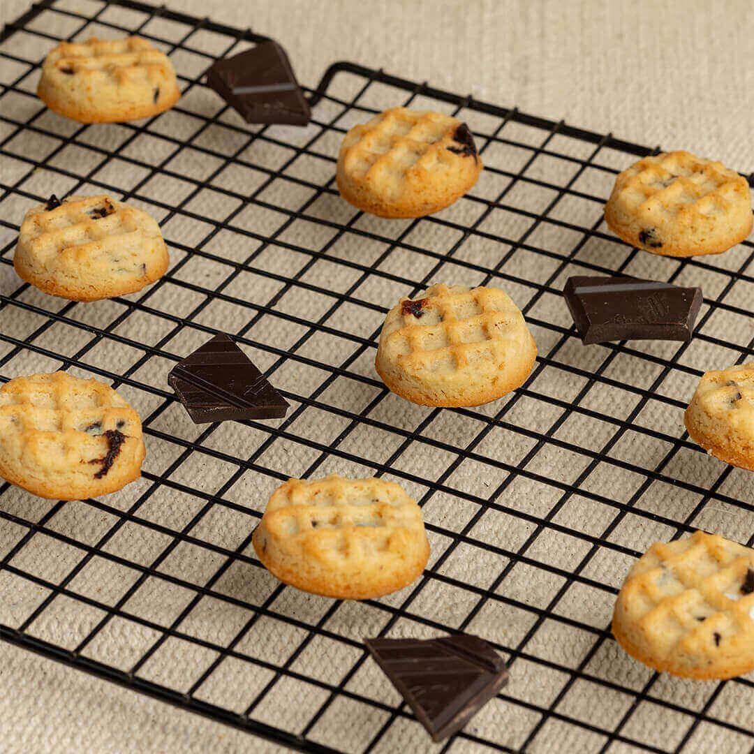 كيتو كوكيز الشوكـولاته