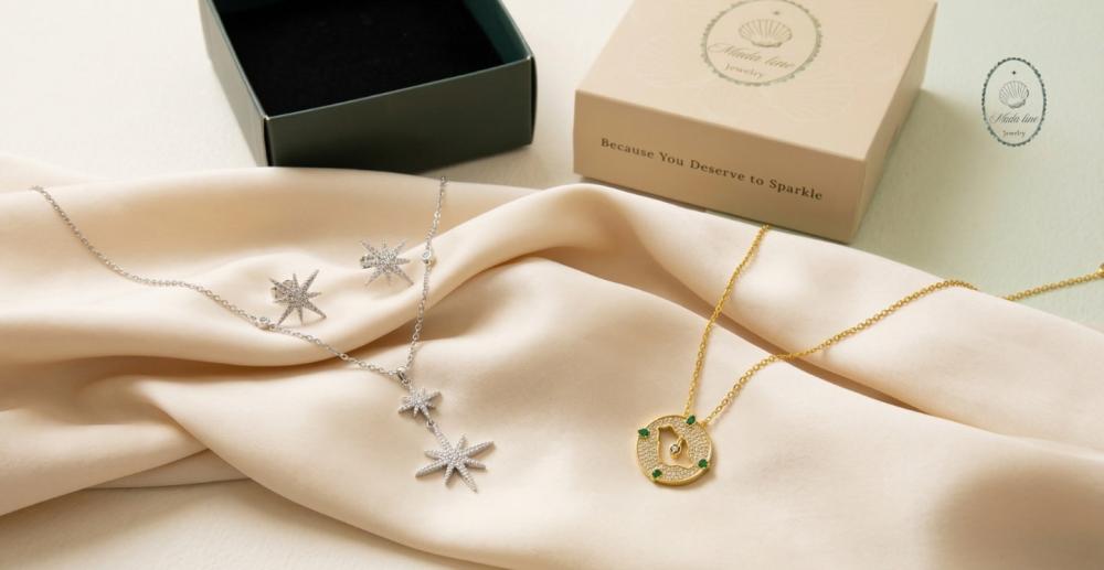 اكسسوارات نسائية فخمة