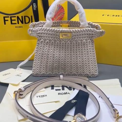 شنطه fendl ماستر