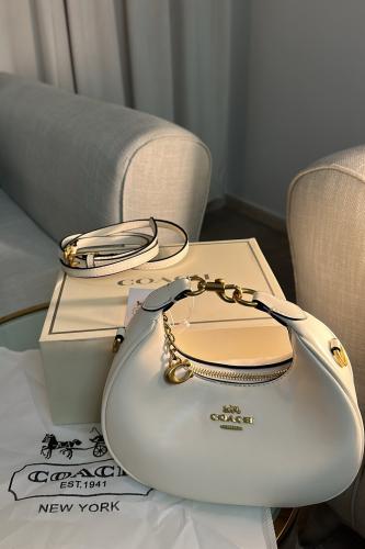 كوتش COACH