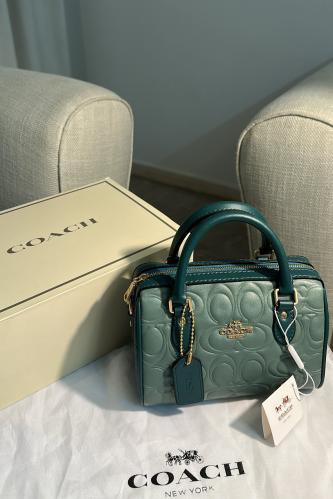 كوتش COACH