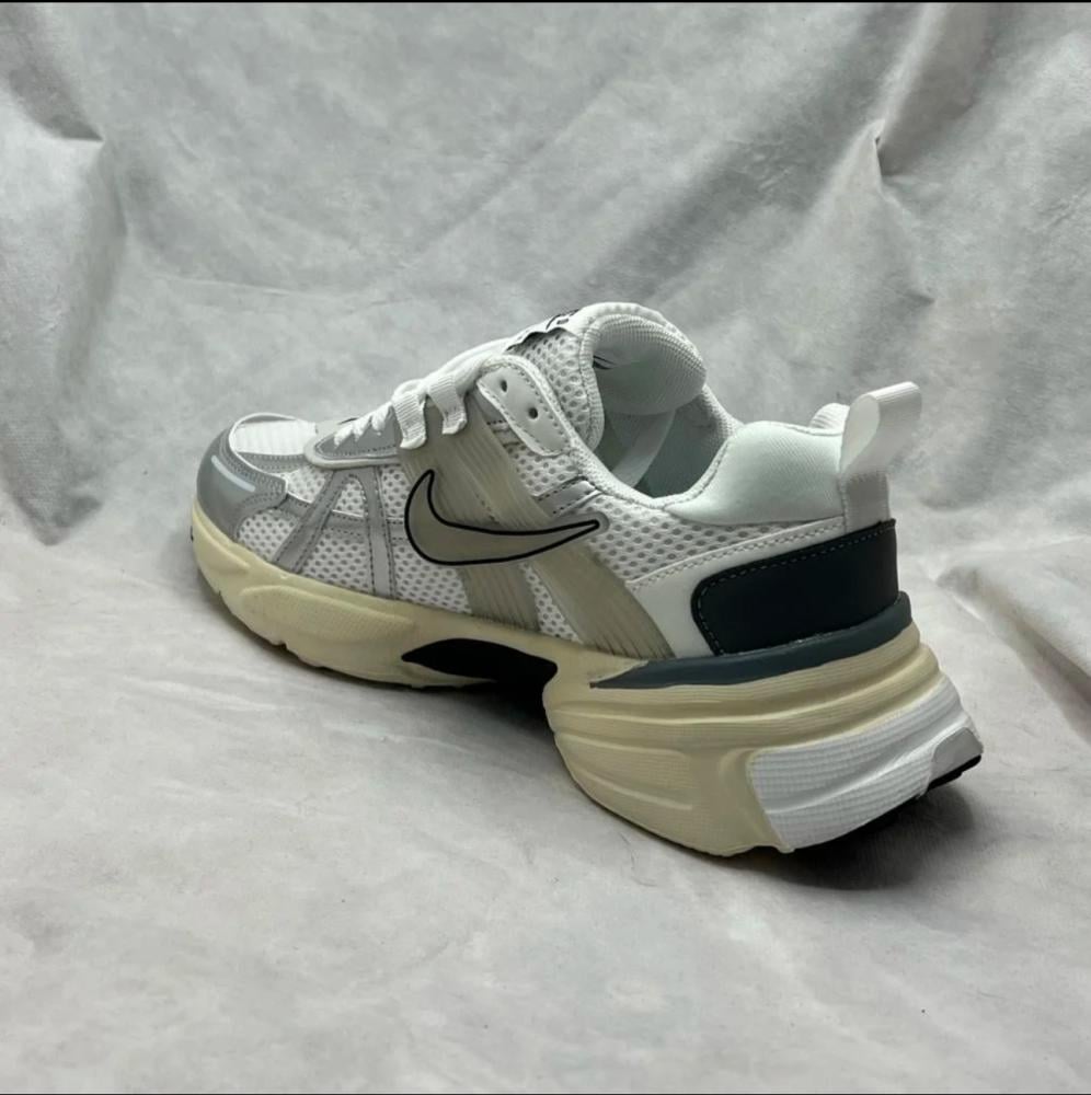 Nike V2K Metallic Silver