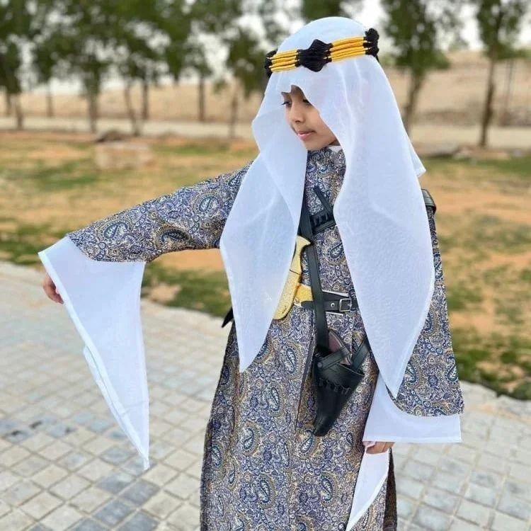 طقم يوم التاسيس المميز