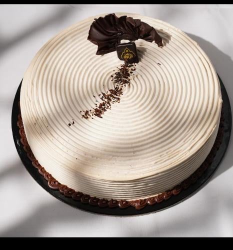 كيكة النسكافيه وسط