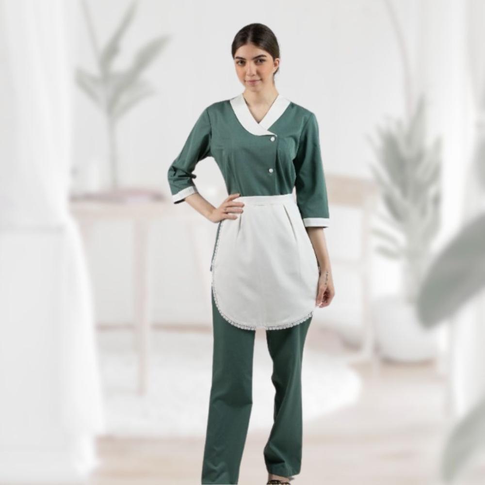 طقم عاملات اخضر الياقة ابيض