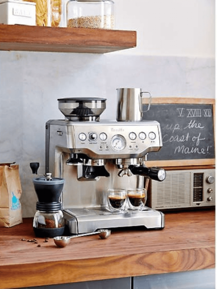 مكينة بريفيل اكسبريس مع مطحنة قهوة منزليه و اكواب اسبريسو و قهوه مختصه
