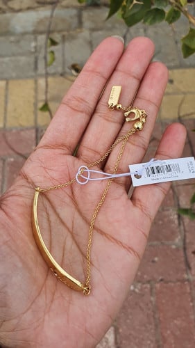 إسوارة ماركة كوتش