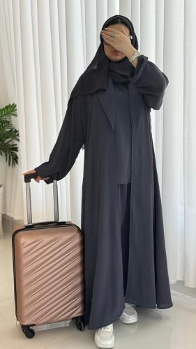 عباية سفر ياقة رمادي