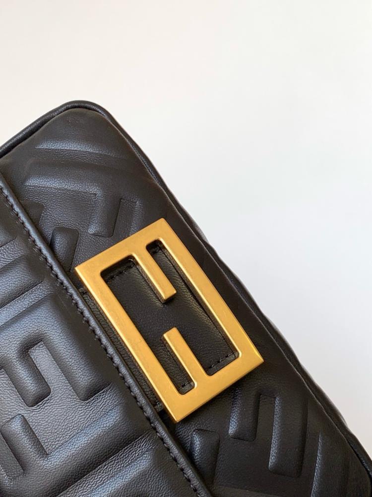 Fendi Mini Baguette 20cm