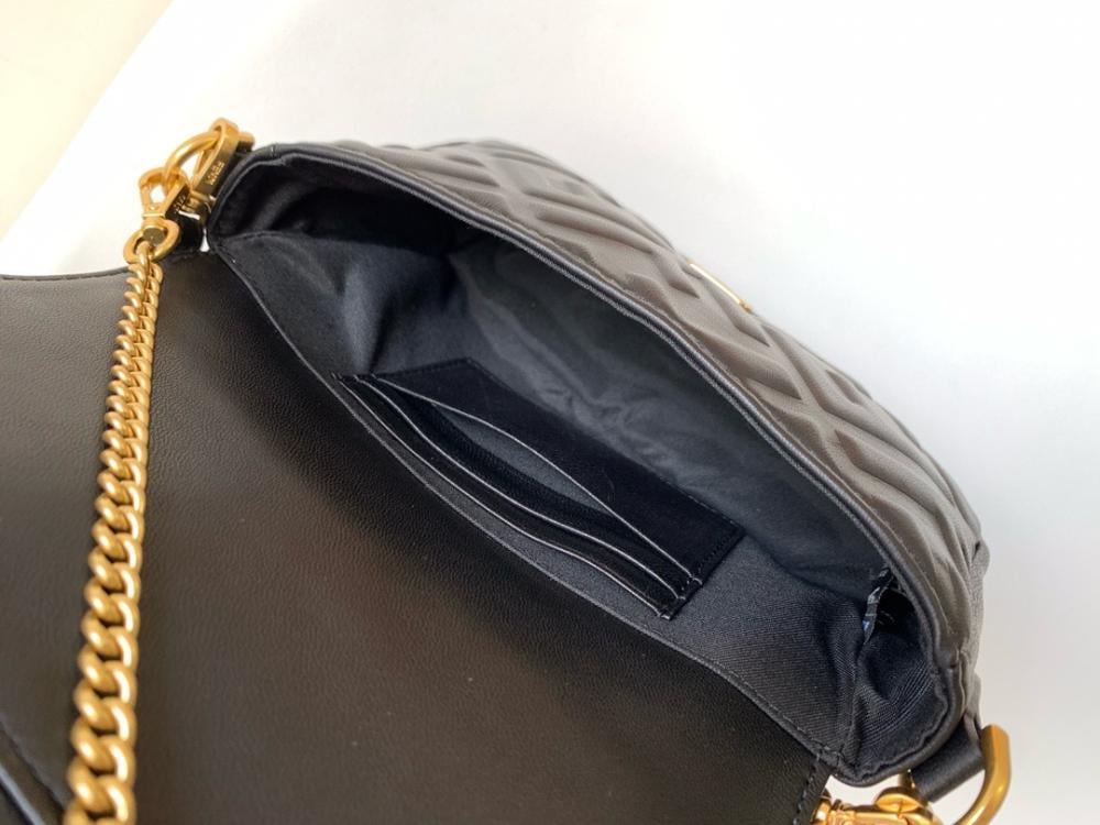 Fendi Mini Baguette 20cm
