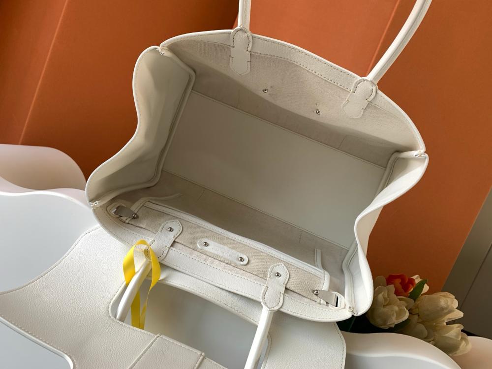 شنطة جويارد أبيض مقاس 34cm