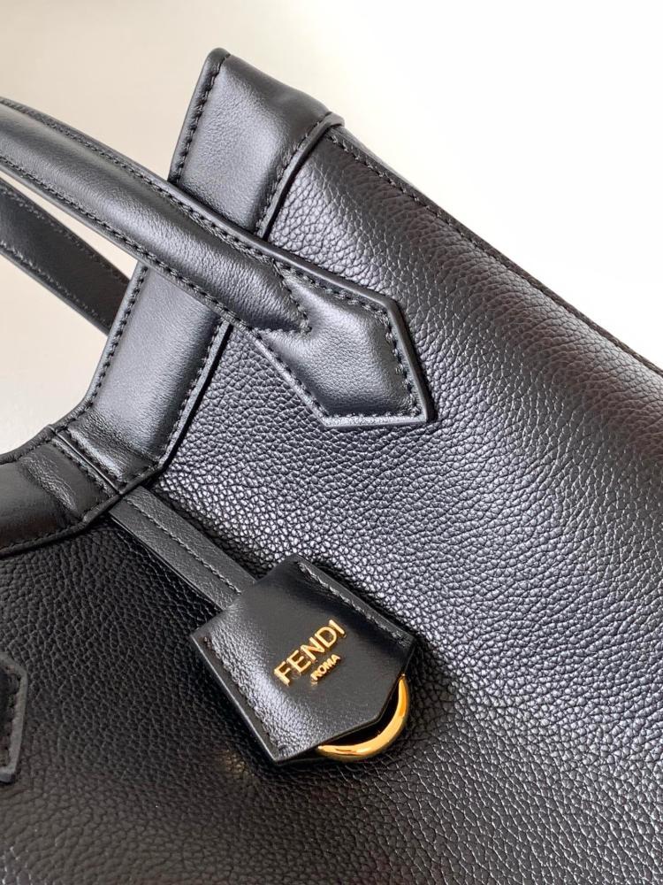 فندي Origami مقاس 27cm