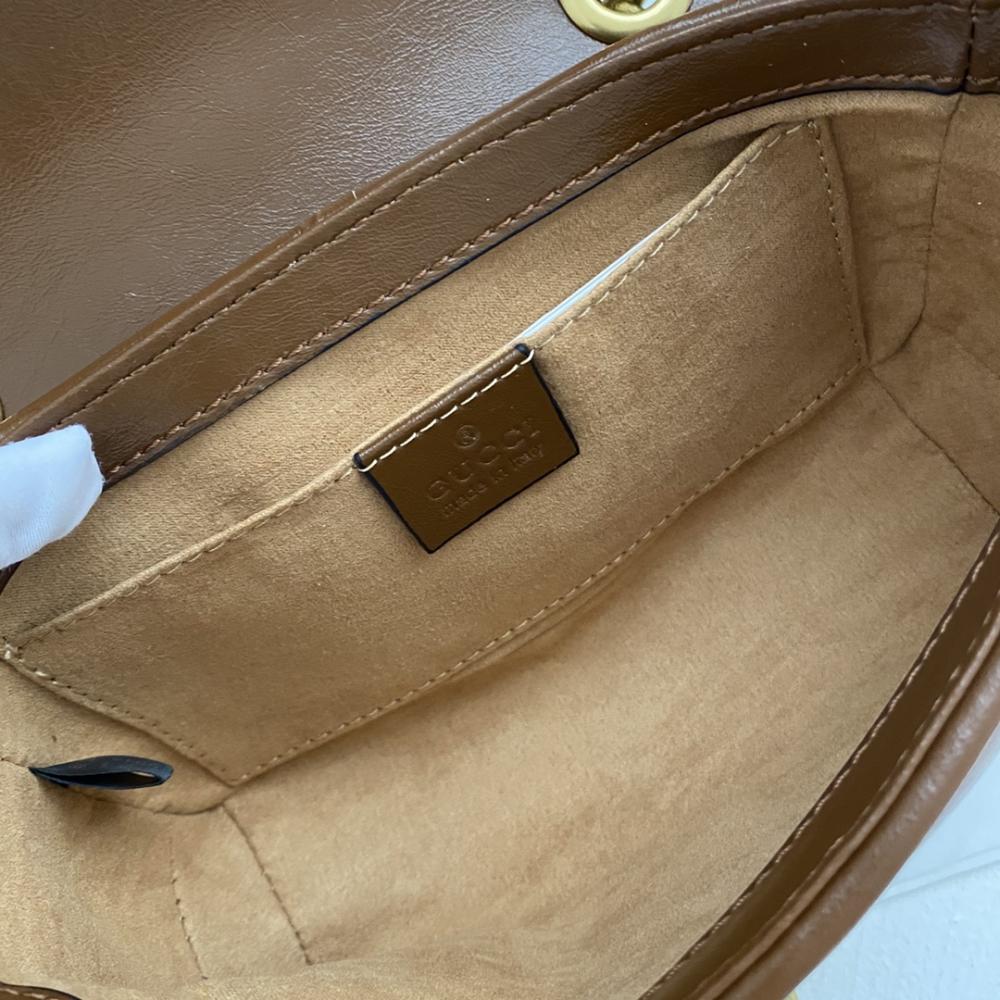 شنطة بني فاتح ماركة