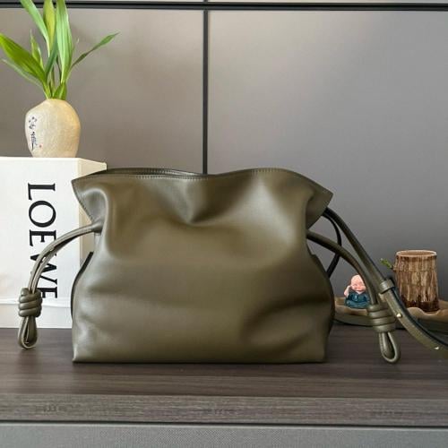 لويفي FLAMENCO CLUTCH مقاس 22.5cm