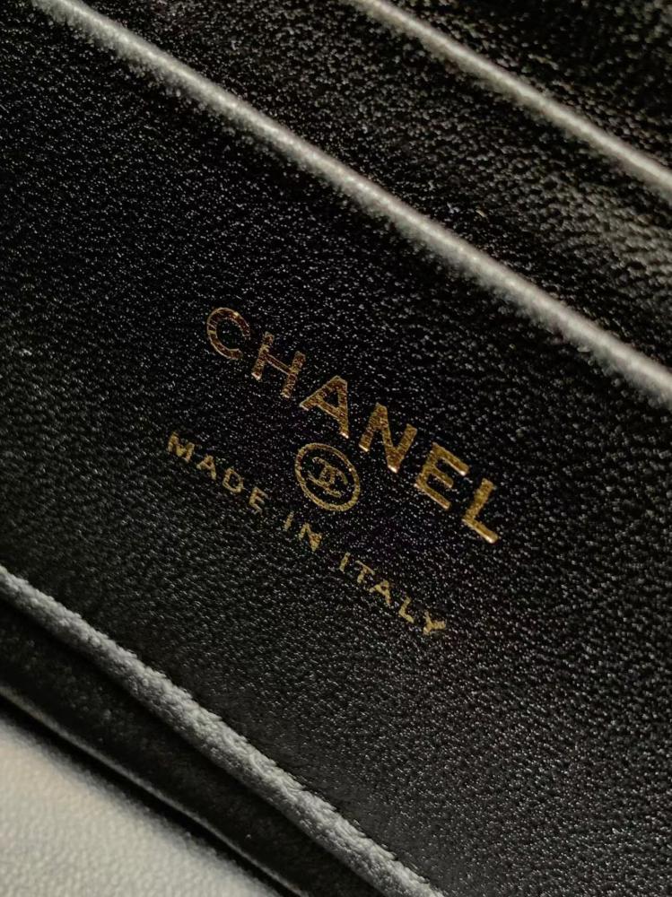 شنطة شانيل ميني