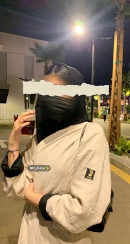 عباية دبل لنن مكسر لون أفوايت
