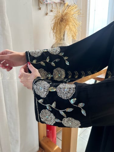 عباية الورد