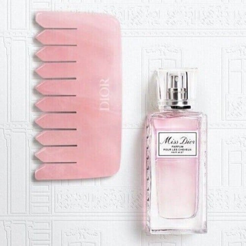 بوكس عطر الشعر من مس ديور 30 مل مع مشط كريستال كوا...