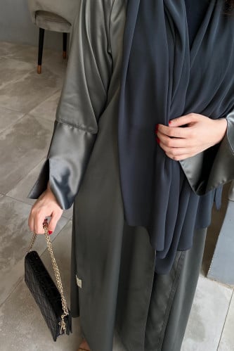 عباية ساده