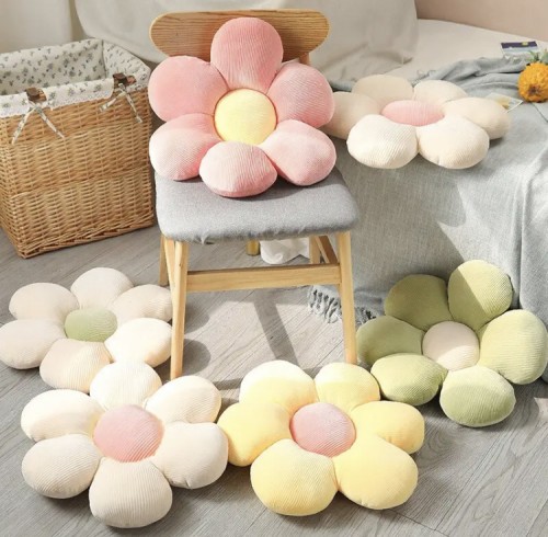 وسادة الزهور| Flowers Plush Pillow