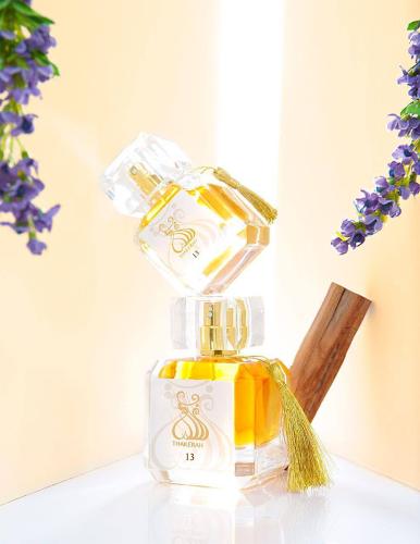 عطر 13