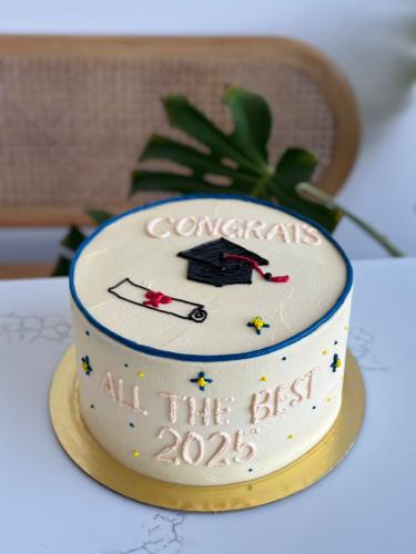 كيكة التخرج 2025