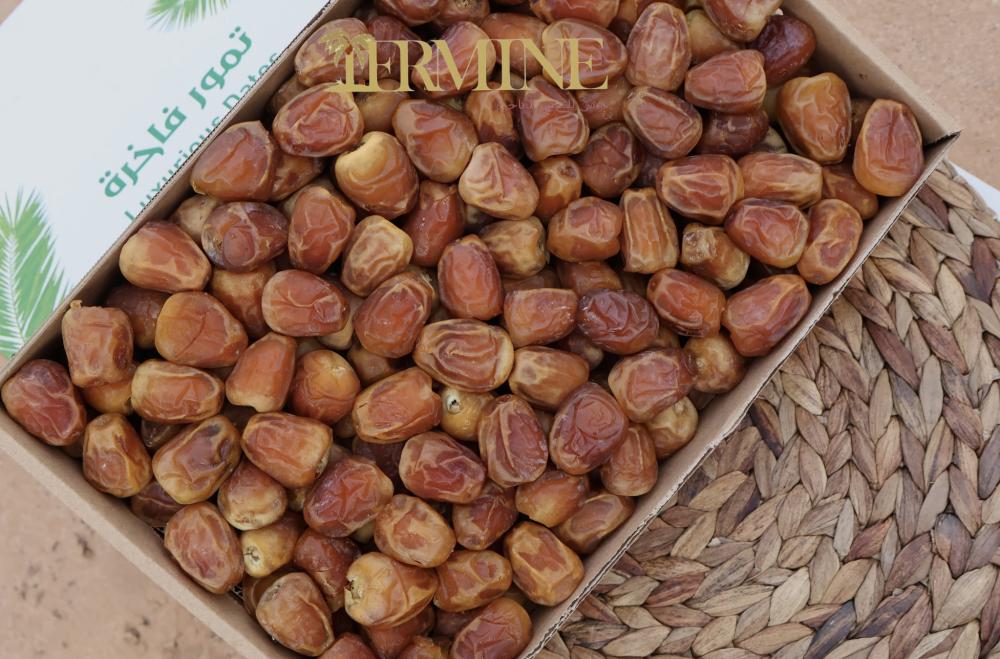 تمر سكري مفتل 150 / 3 كيلو