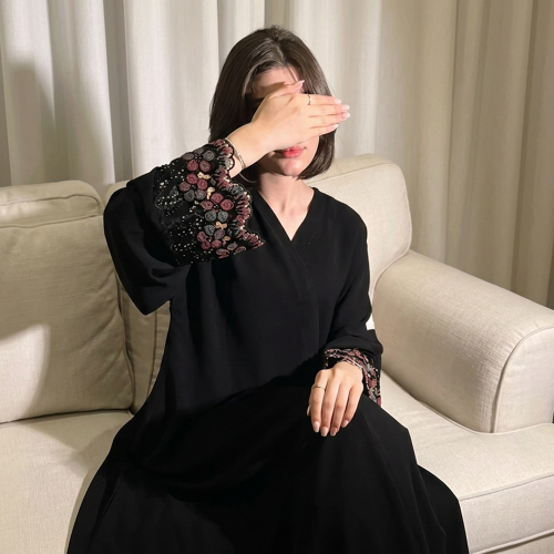 عباية نجيبة
