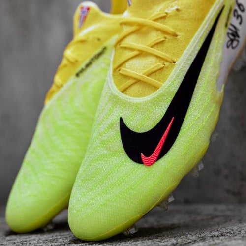 Erling Haaland x Phantom GX Elite Gripknit FG